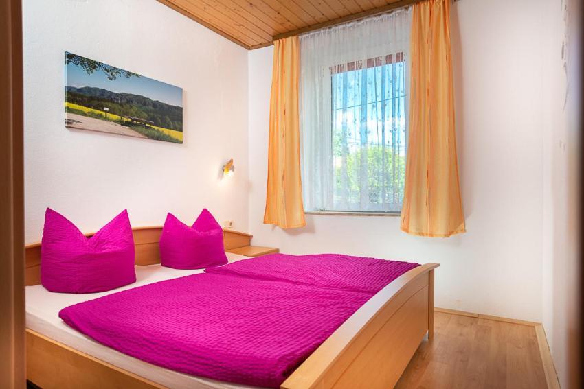 Ferienhaus "Zur Alten Schule" Mittelndorf Kültér fotó